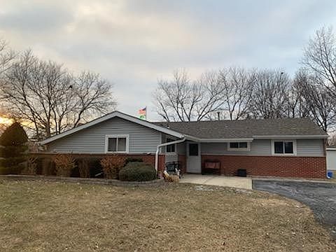 1st image of 104 Fairwood Ct