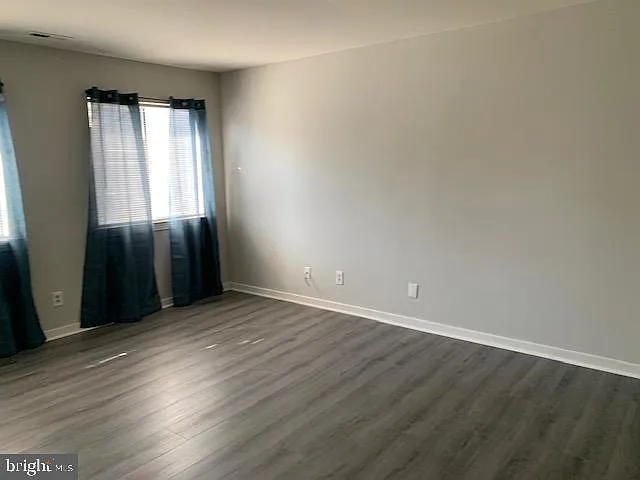 805 Augusta Cir — Photo 10