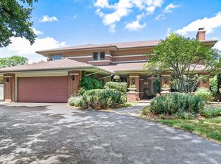 144 Naperville Rd, Clarendon Hills, IL 60514