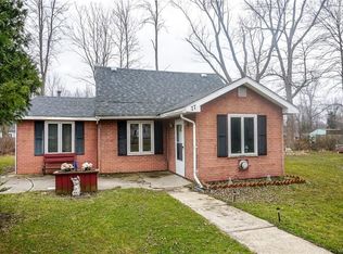 77 Middle Ln, Angola, NY 14006