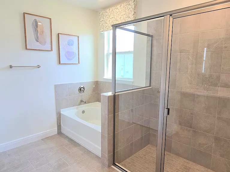 2631 Warren Acres Blvd — Photo 11