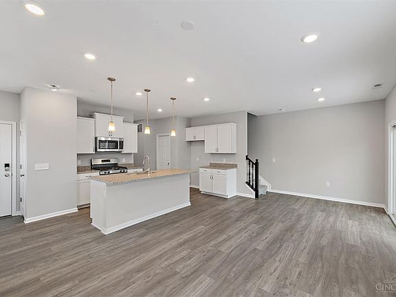 4th image of 4910 Harrier Ln #12