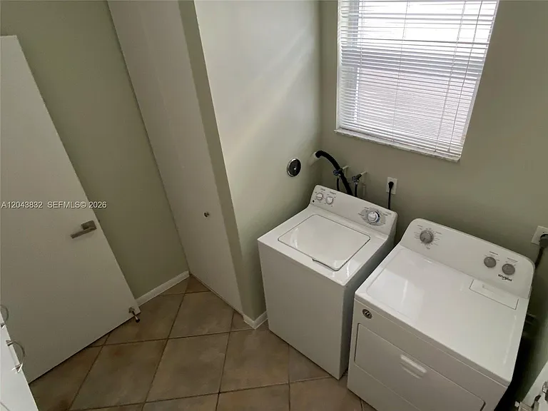 15341 NW 4th St — Photo 52