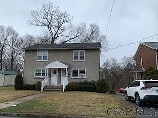 927 East Ave — Photo 14