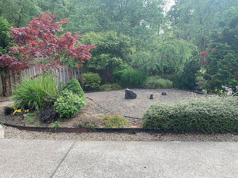 2nd image of 6115 Dewpointe Dr