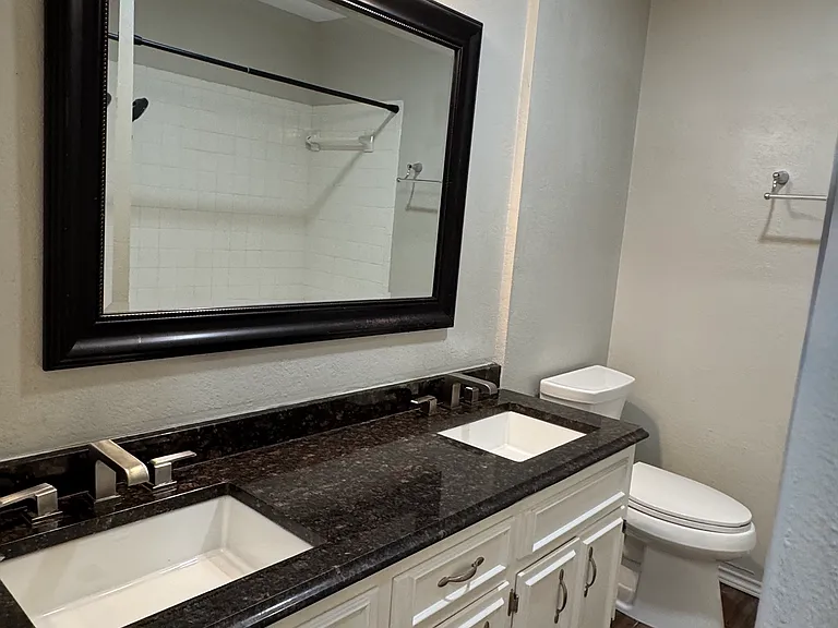4605 Misty Valley E — Photo 8