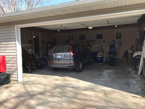 2 Car Garage