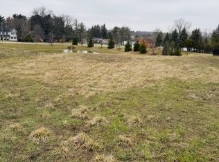 5496 Stone Creek Dr, Solon, OH 44139