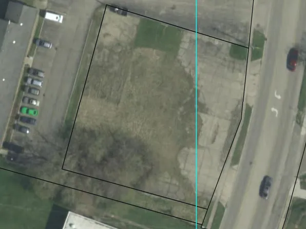 717 N 1st St, Dekalb, IL 60115