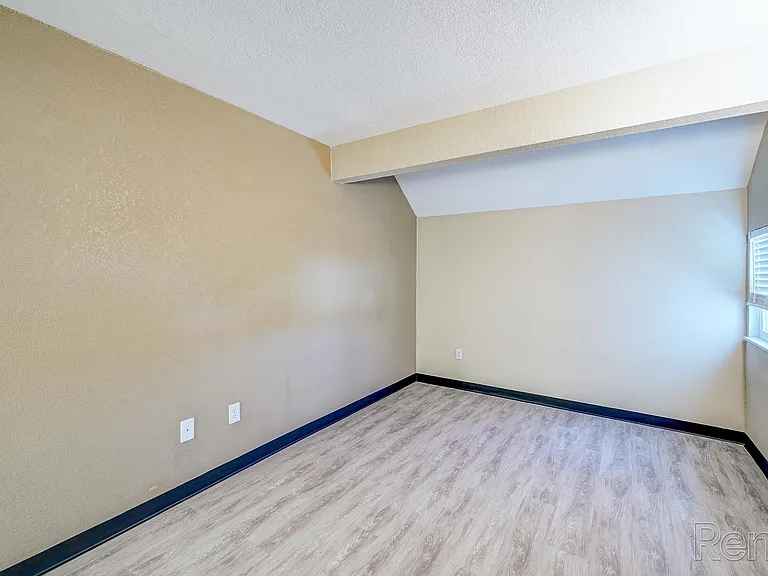 3553 Founders Rd #2 — Photo 33