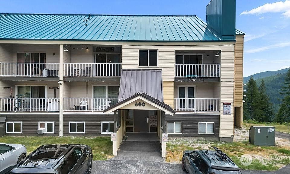 1st image of 28600 N Mt. Spokane Park Drive #637