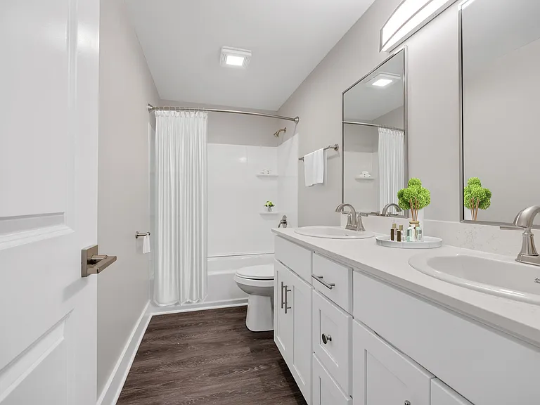Valley Brook Townhomes — Photo 8
