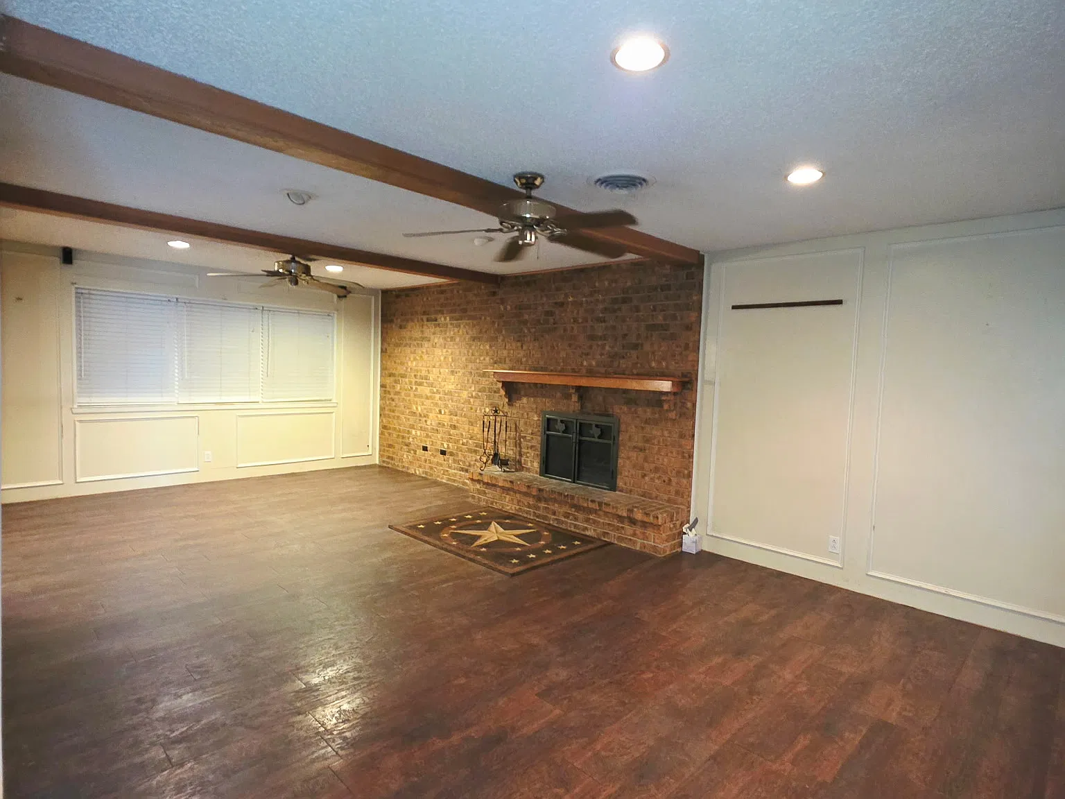 3 bed, 2.0 bath, 1625 sqft, $2,400 — Photo 4