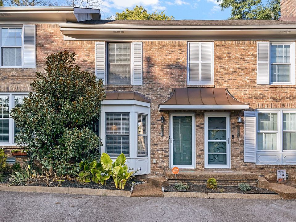 1st image of 511 Hickory Villa Dr