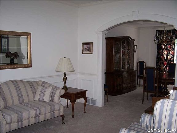 5th image of 109 Starksboro Dr