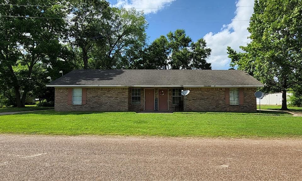 1st image of 1085 N Railroad Ave
