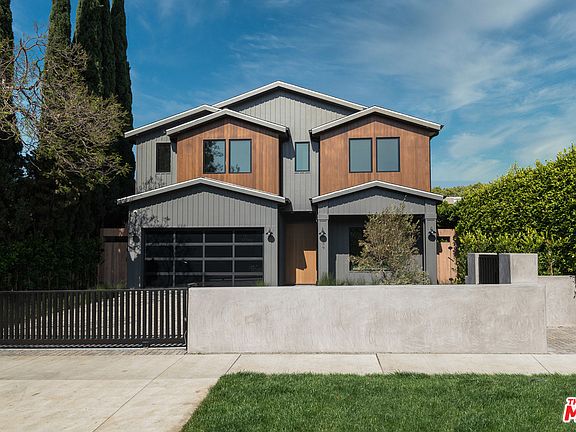2nd image of 839 N Ogden Dr