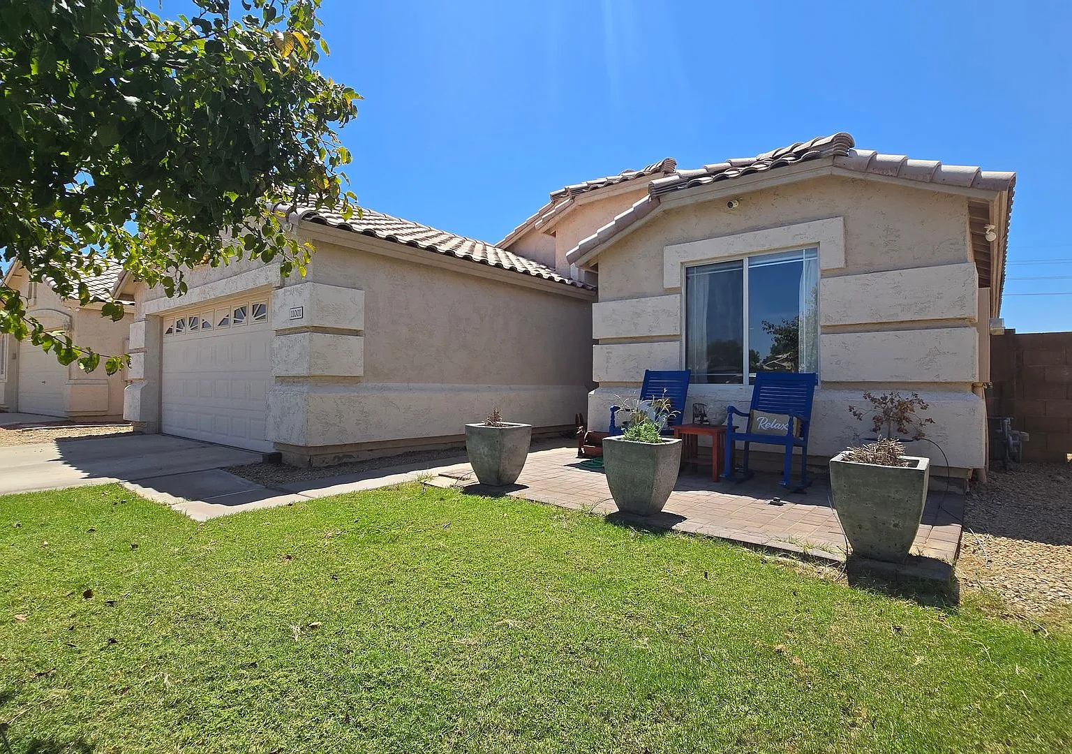 Fantastic Garden Lakes Home With Private Pool! — Photo 4