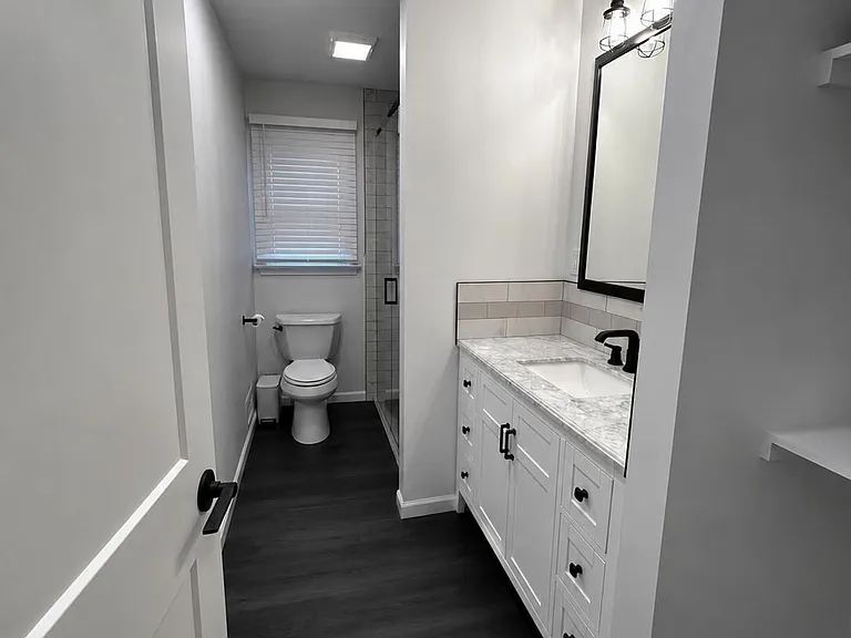 2133 Bridge Ave — Photo 7