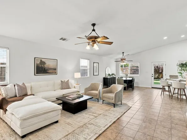 5116 Silver Clover Ave, Bakersfield, CA 93313