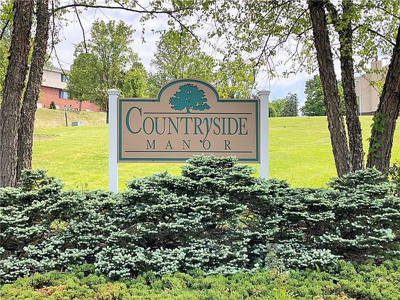 2nd image of 1003 Countryside Dr