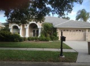 4877 Valley Field Dr, Oldsmar, FL 34677