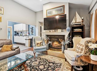 220 Furrows Rd, Holbrook, NY 11741