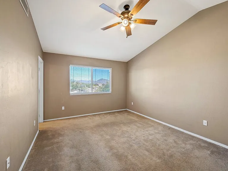 8254 W Kerr St — Photo 22