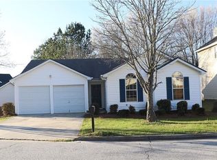 3900 Waldrop Hills Dr, Decatur, GA 30034