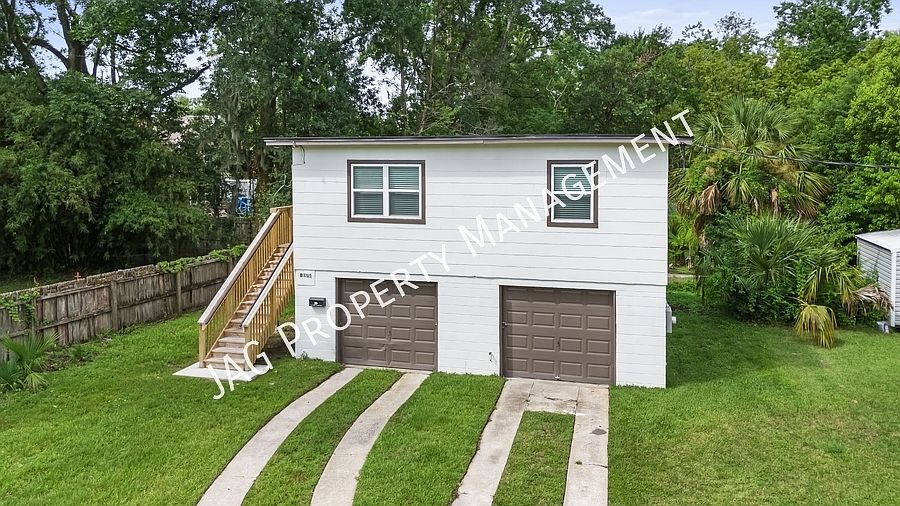 1st image of 1074 Day Ave