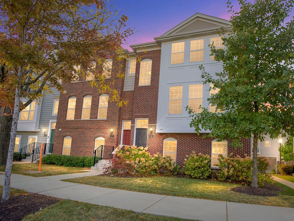 1st image of 51 Margaret Dr