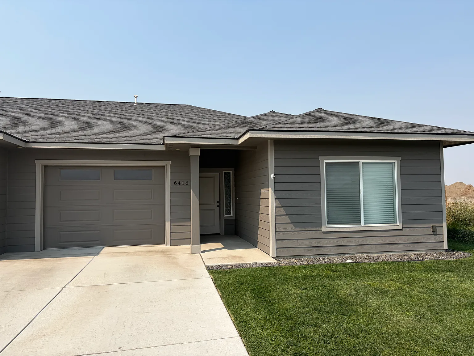 2 bed, 1150 sqft, $1,975 — Photo 1