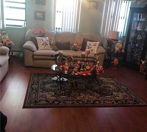 2nd image of 9748 91st St