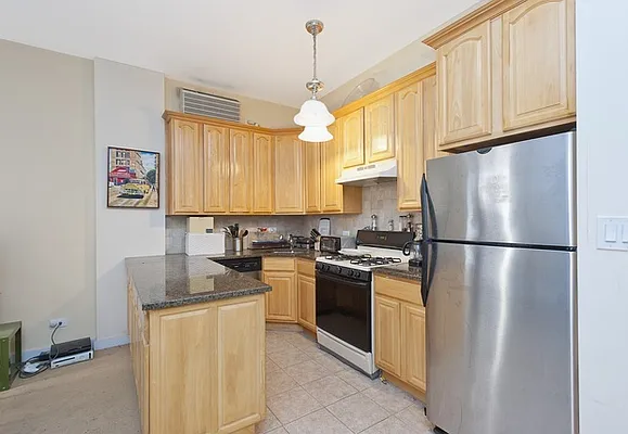 Rented by Demsker Realty | media 12