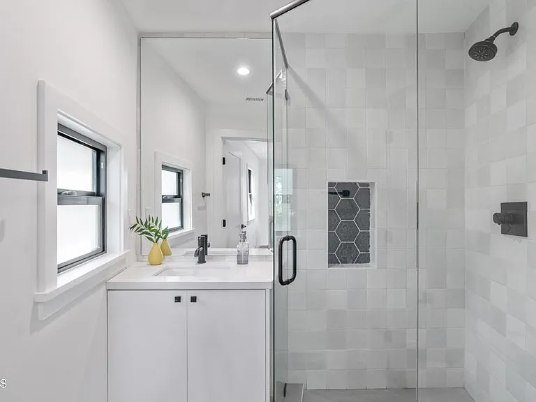 4480 Sunnycrest Dr — Photo 13