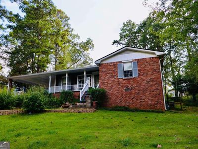 5578 Four Winds Dr SW, Lilburn, GA, 30047