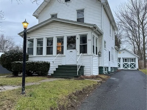 1012 W Dominick St, Rome, NY 13440