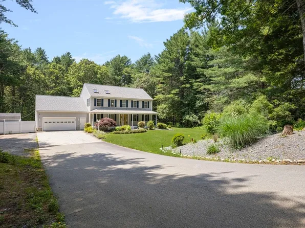 21 Chase Rd, Dartmouth, MA 02747