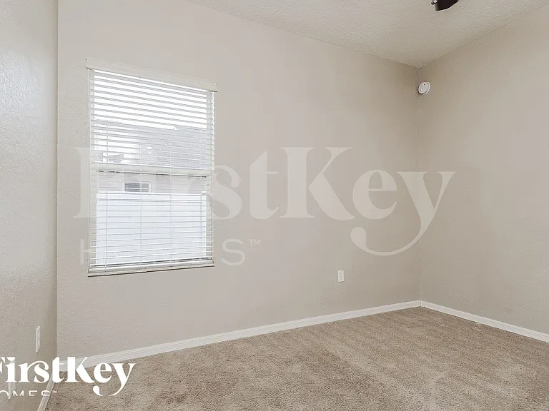 10611 Carloway Hills Dr — Photo 13