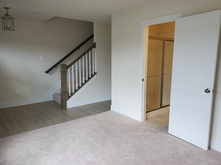 11145 Reisterstown Rd — Photo 4