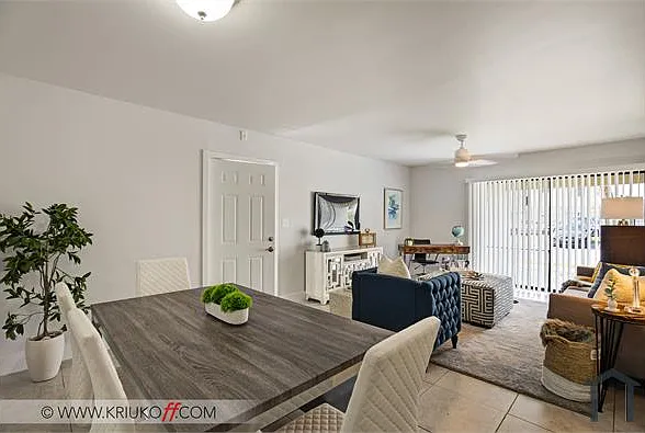 2051 NW 43rd Ter — Photo 10