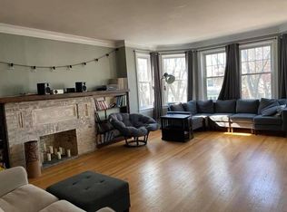 2129 W Morse Ave APT 2, Chicago, IL 60645