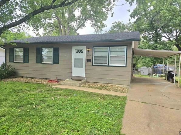 640 SE 35th St, Topeka, KS 66605