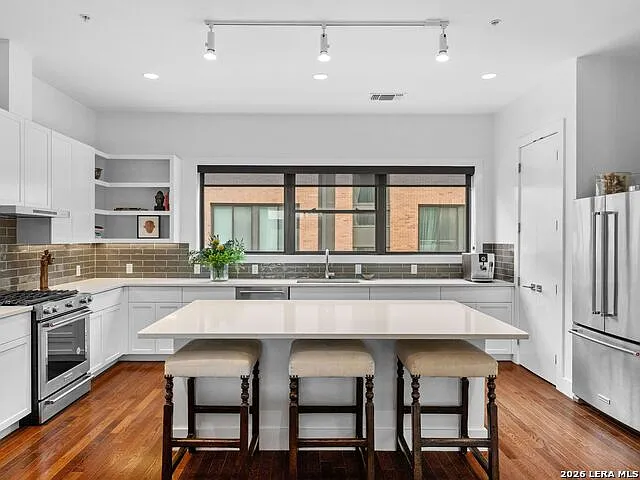 318 W Grayson St #404-A — Photo 8