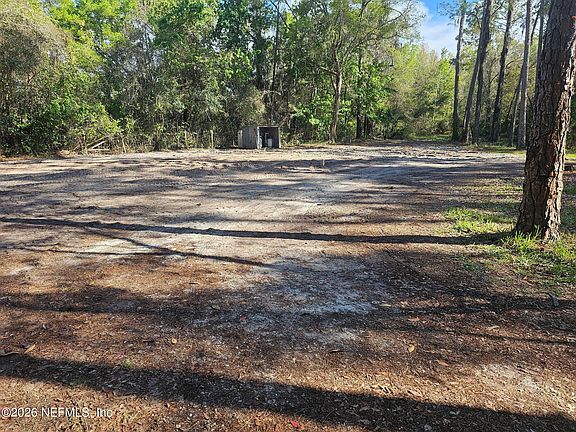 3rd image of 396 STOKES LANDING Road