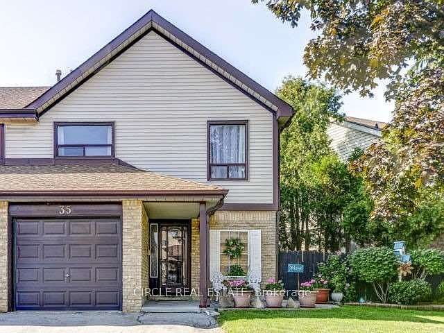1st image of 35 Fanshawe Dr