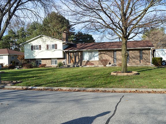3rd image of 5514 Katherine Ct