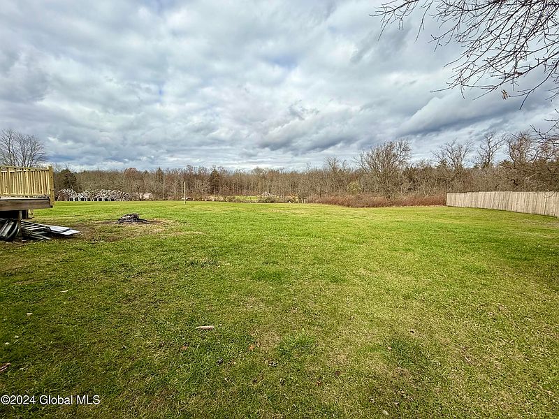 3rd image of 2088 State Highway 5S