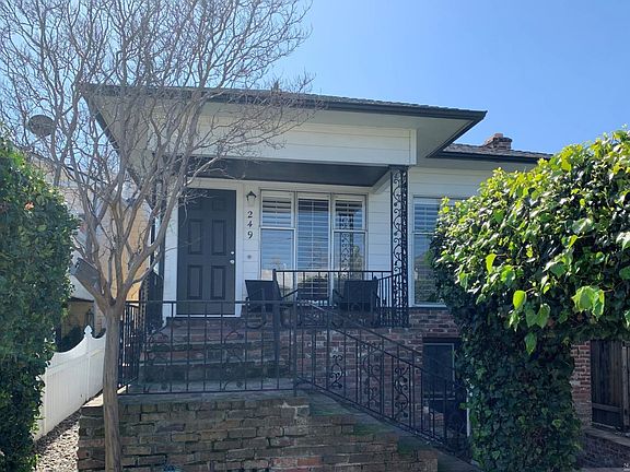 3rd image of 249 Logan Street