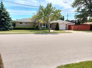 2205 Yout St, Racine, WI 53404